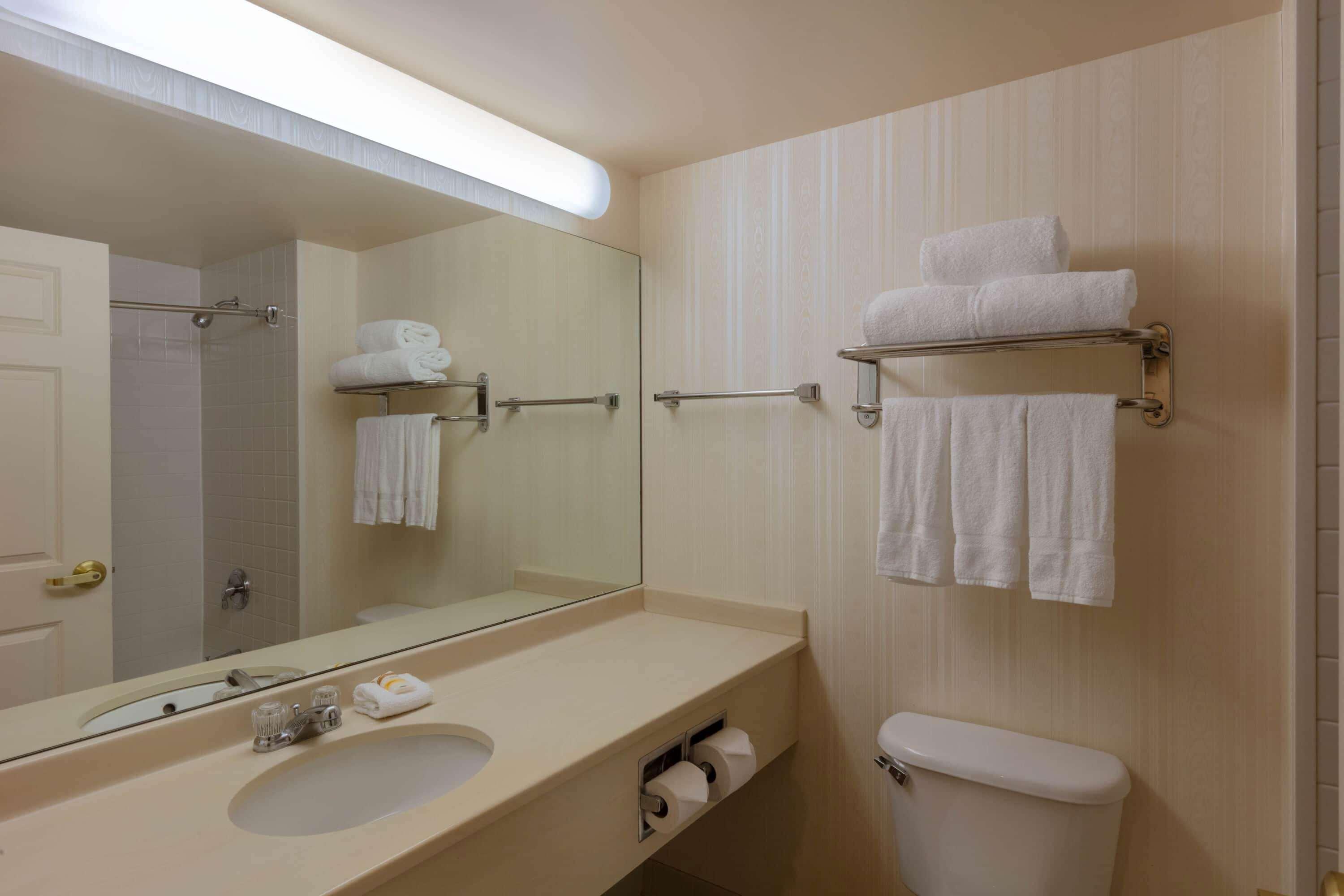 La Quinta By Wyndham Garden City Exterior foto